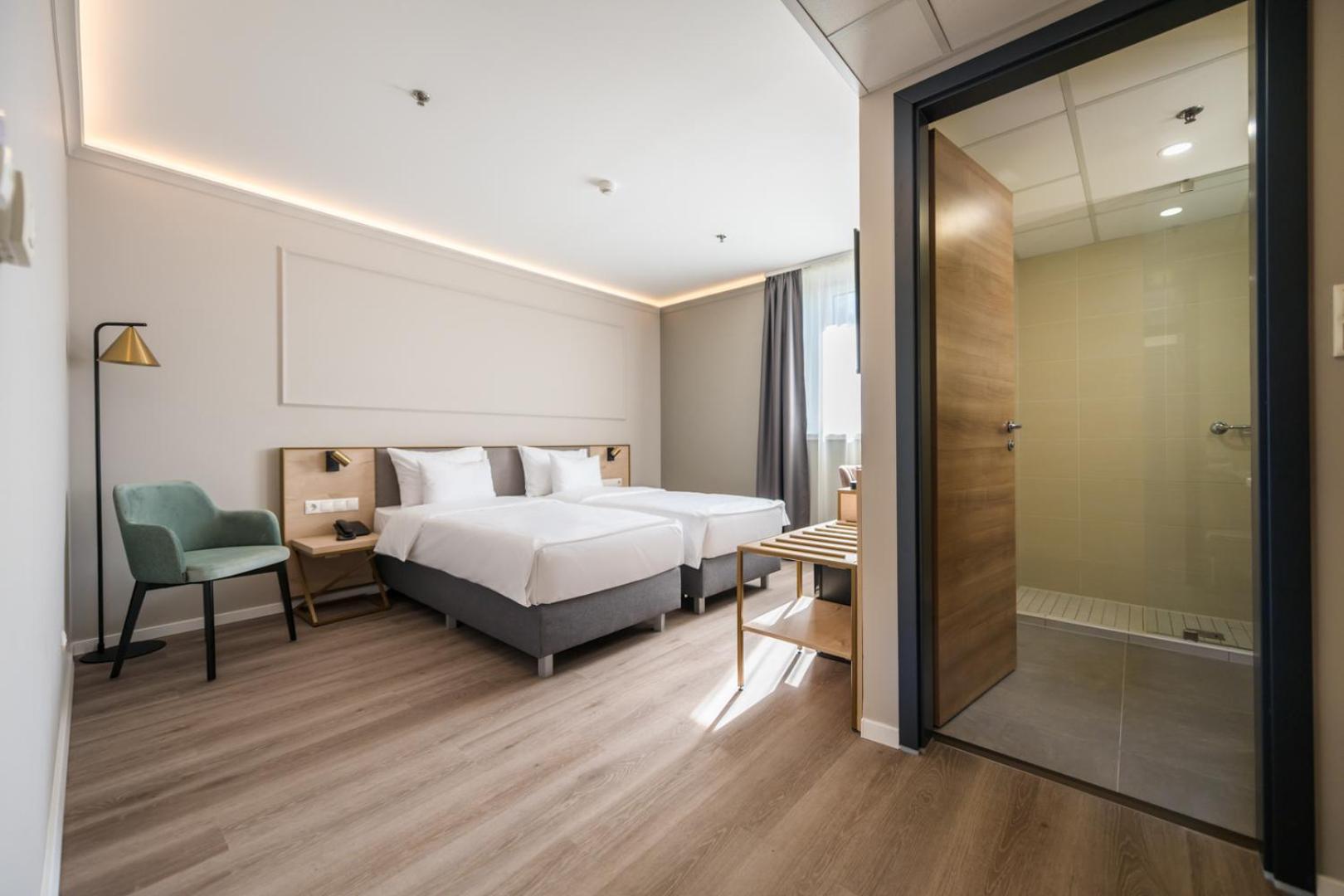 Expo Tower By Mellow Mood Hotels บูดาเปสต์ ภายนอก รูปภาพ