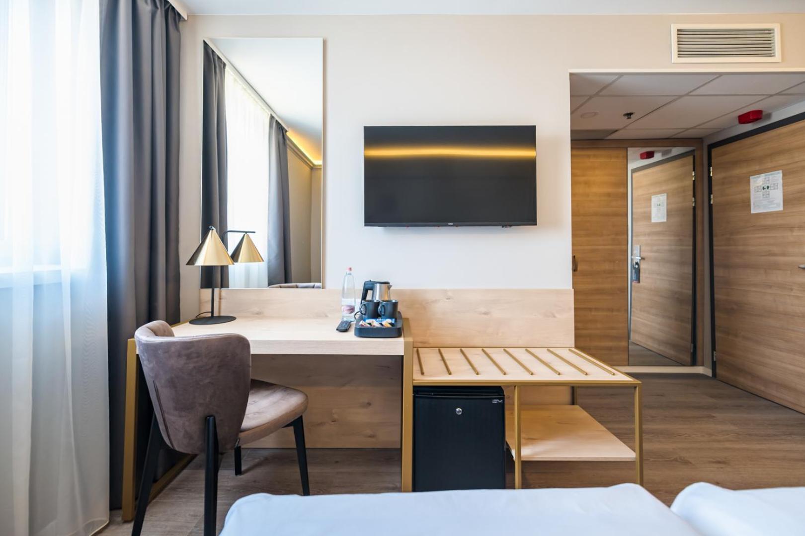 Expo Tower By Mellow Mood Hotels บูดาเปสต์ ภายนอก รูปภาพ